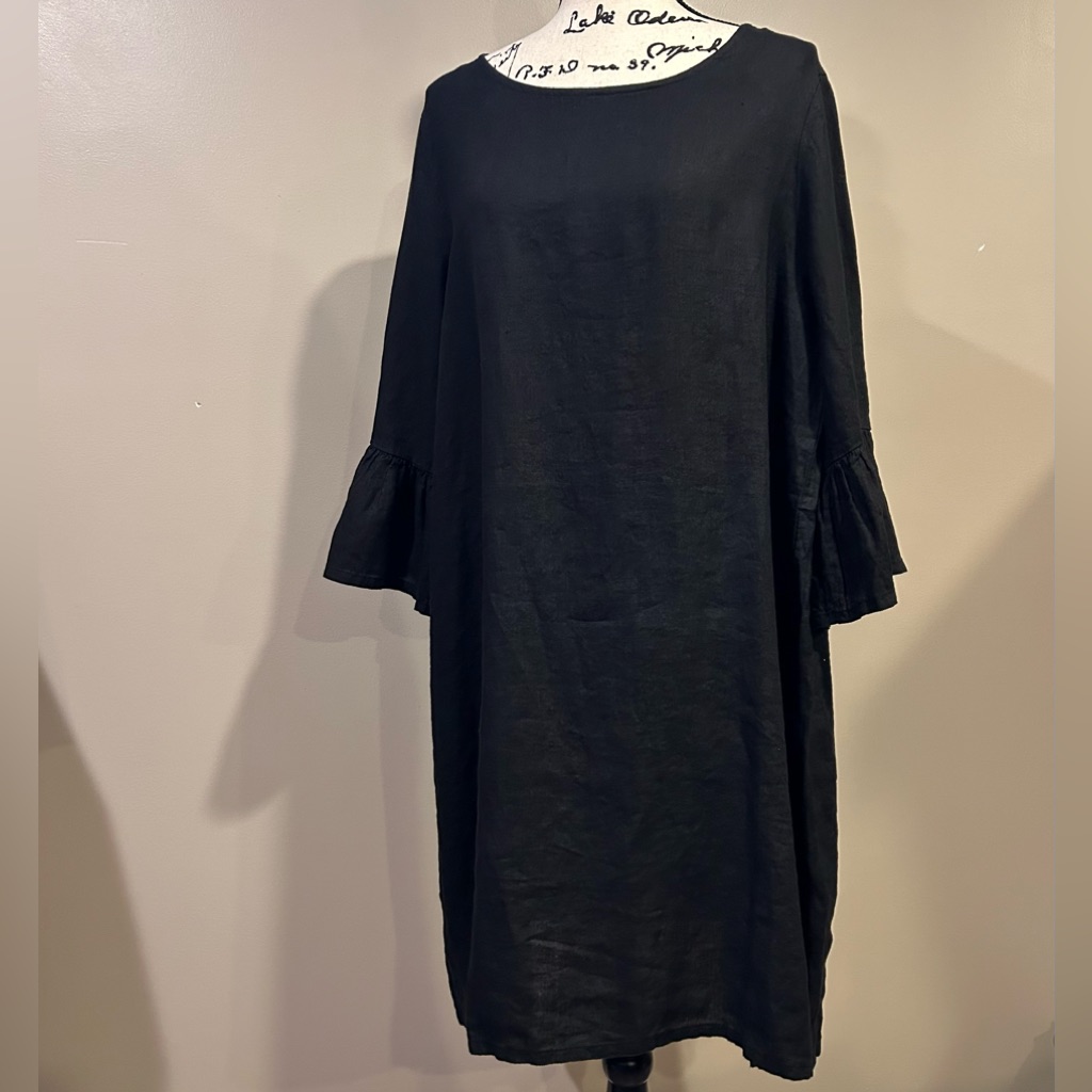 Bryn Walker Phryne Light Linen Round Neck 3/4 Ruffled Bell Sleeve Shift Dress
